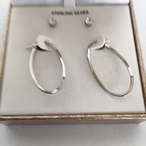 BRILLIANCE HOOPS AND SWAROVSKI STUDS NWT - Picture 5 of 15